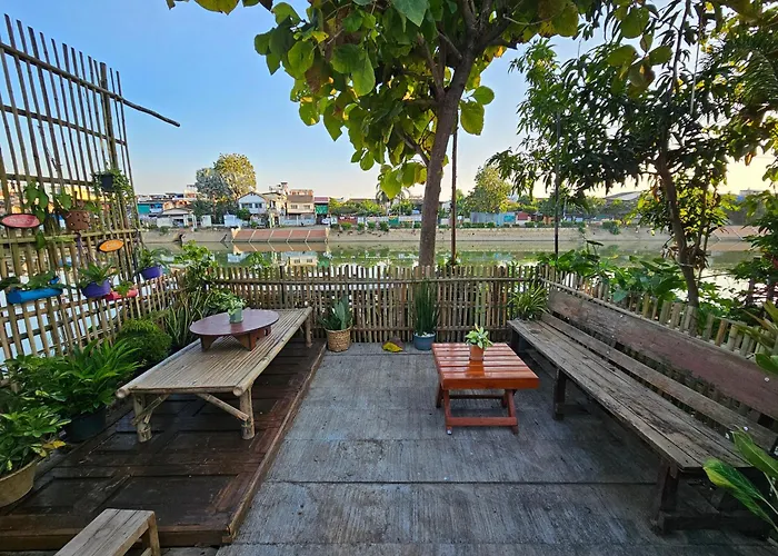 Kanecha\'S Home Lampang